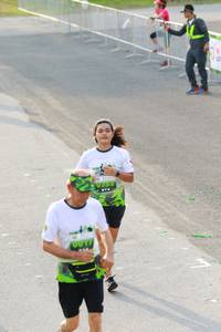 BIB: 0411
                            <button type="button" onclick="openModal(3550222)" class="btn btn-primary btn-sm float-right btn-popup" data-toggle="modal" data-target=".modal-high-quality">
                        <i class="fas fa-shopping-cart"></i> Add to Cart
                    </button>
                                            <button type="button" onclick="isThisMe(3550222, true)" class="btn btn-success btn-sm float-right btn-popup btn-isme hidden" data-toggle="tooltip" data-placement="bottom" title="นี่คือรูปของคุณใช่ไหม คลิกที่นี่เพื่อเอาเข้าอัลบั้ม">
                        <i class="fas fa-plus"></i> Add to album
                    </button>
                    <button type="button" onclick="isThisMe(3550222, false)" class="btn btn-warning btn-sm float-right btn-popup btn-isnotme hidden">
                        <i class="fas fa-ban"></i> Remove from album
                    </button>